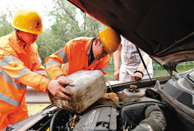 阿合奇额尔古纳道路救援